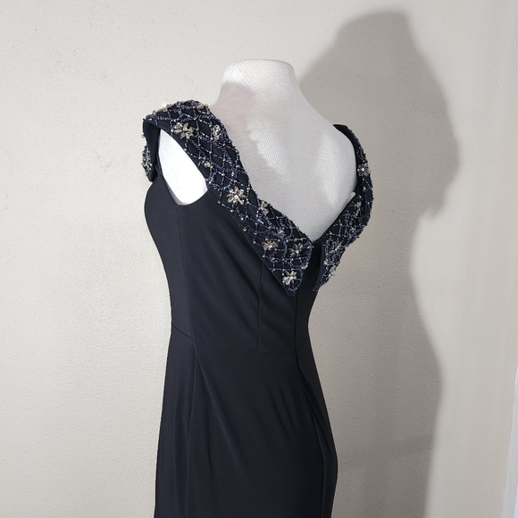 Faviana Dress Glamour Off Shoulder Sweetheat Neckline Maxi Black Size 8 - Picture 7 of 16